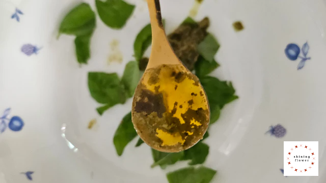 바질토마토-올리브유 넣기