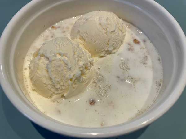 오트밀 맛있게 먹는법 - 바닐라 아이스크림 2스쿱 추가