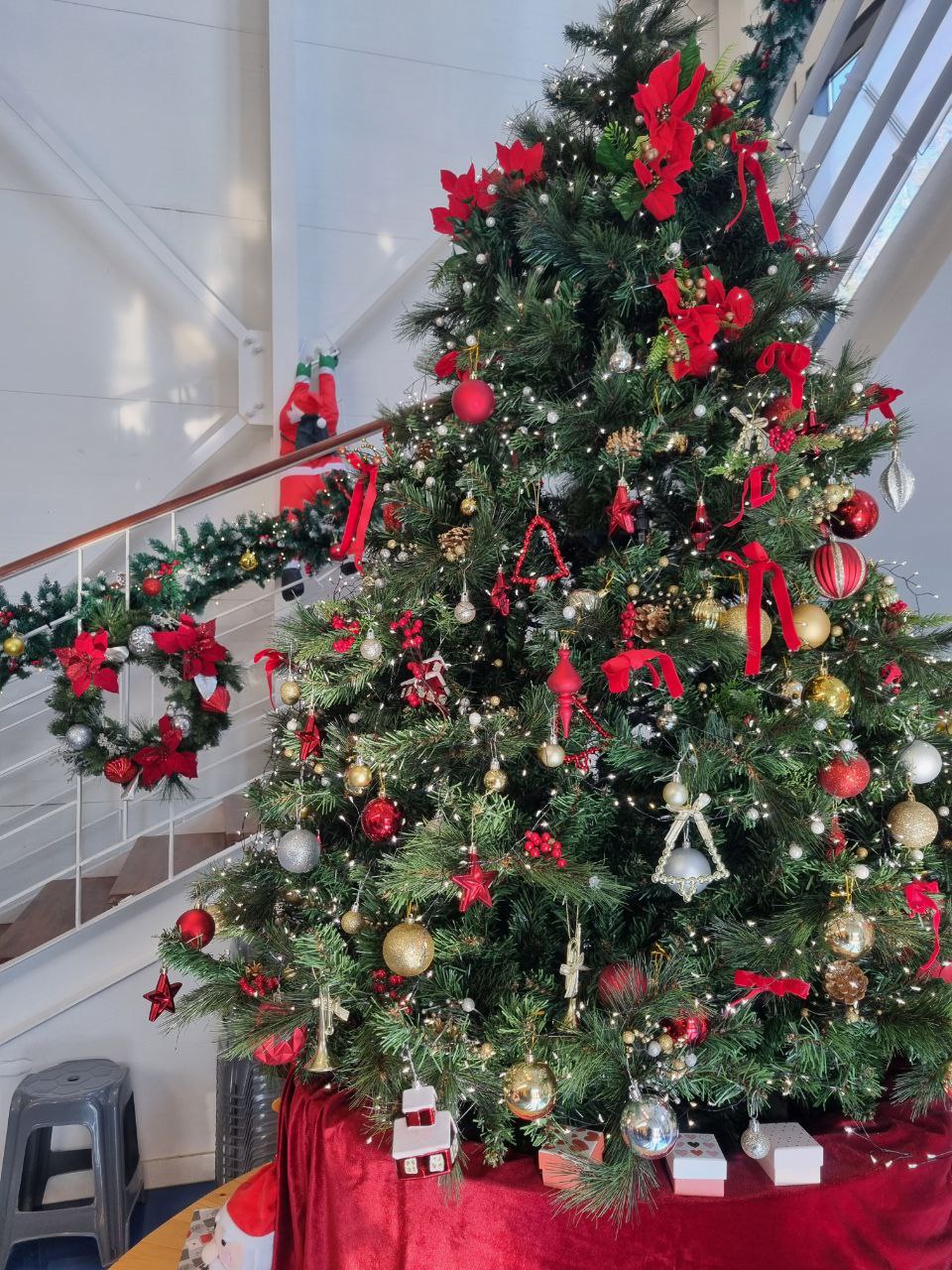 SJ커피 - 서구 석남동 대형카페 실내모습