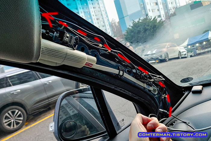 올란도 운전석 A필러 커버 제거