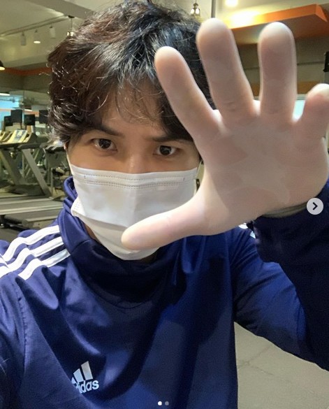 김지석 이주명 띠동갑 커플 