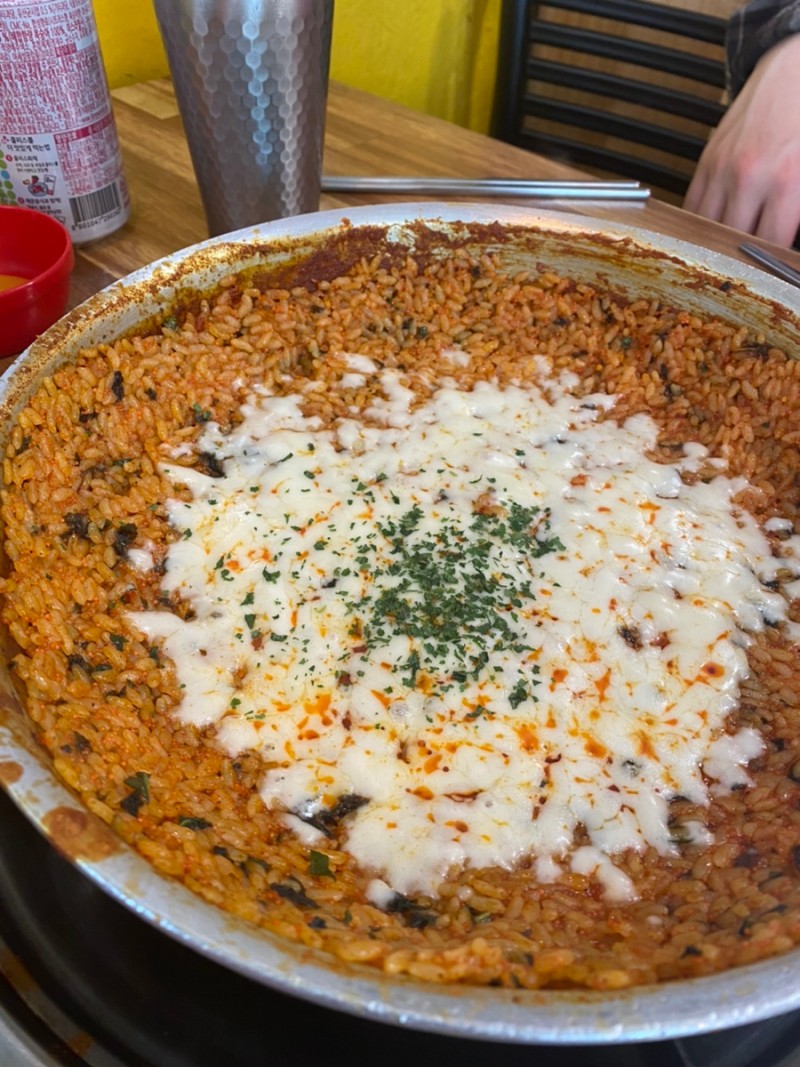 상암또보겠지떡볶이집