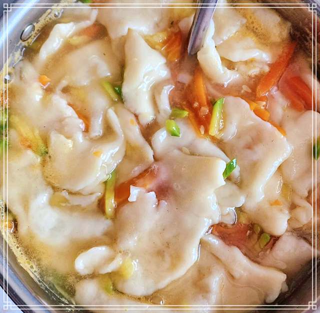 최불암 한국인의 밥상 포항 죽도시장 구수하면서도 깔끔한 칼국수 맛집