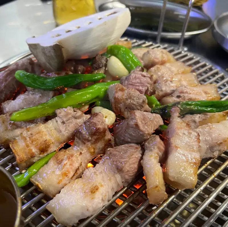 돈사돈-신현리점-돼지근고기구이