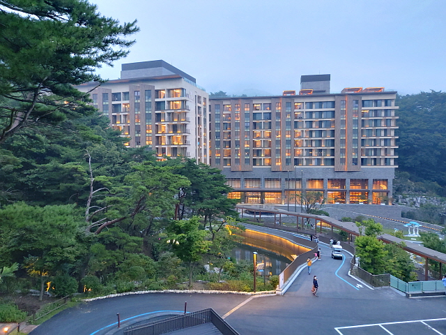 포레스트 리솜 호텔