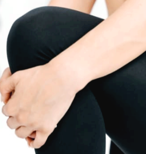 무릎에 물이 차는 증상 이유, 찼을 때 치료법과 치료기간