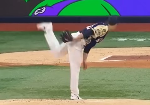 baseball-broad