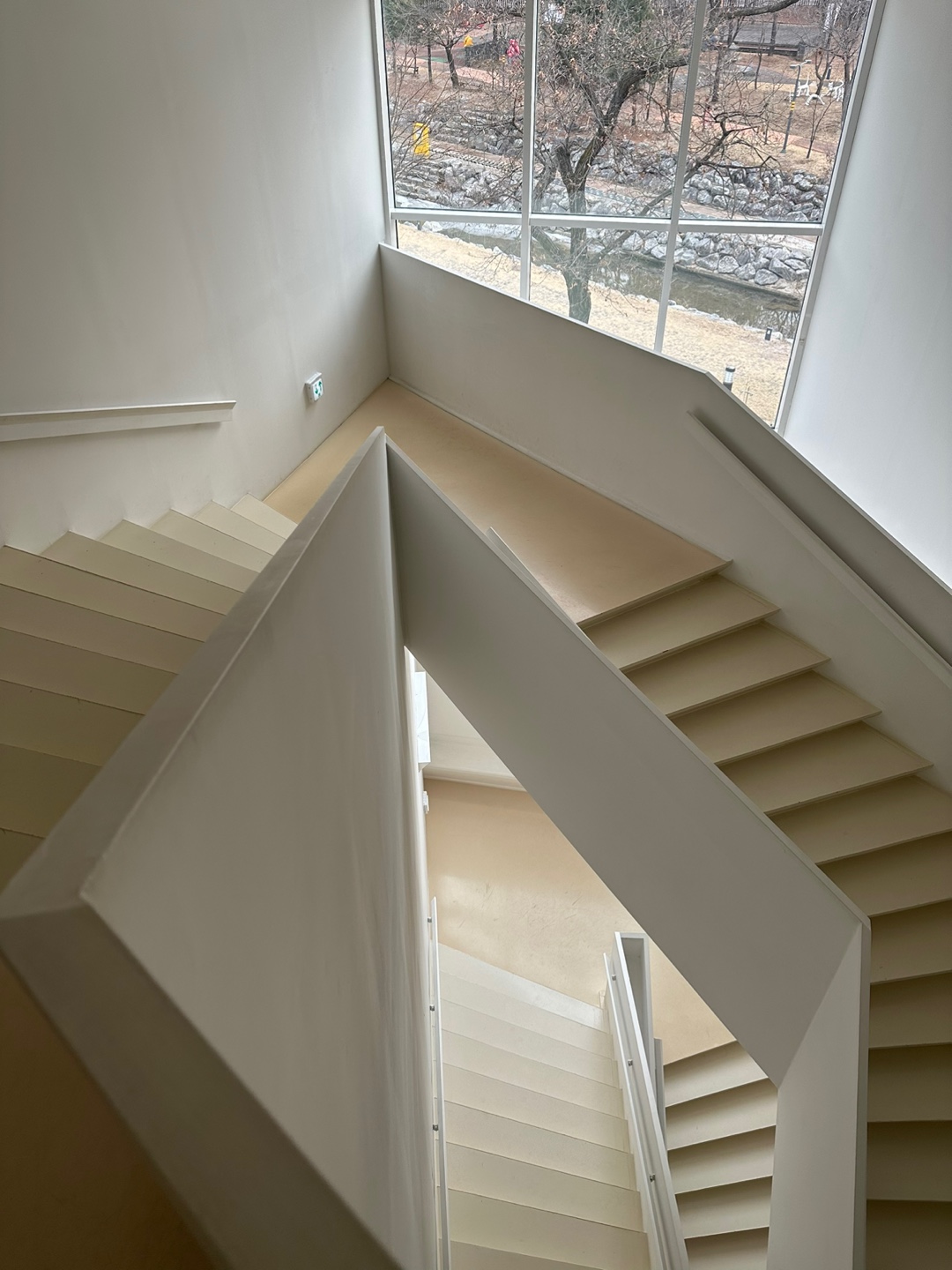 양주시립장욱진미술관