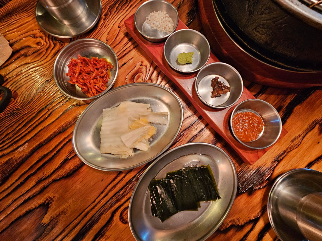 고기꾼 김춘배 밑반찬