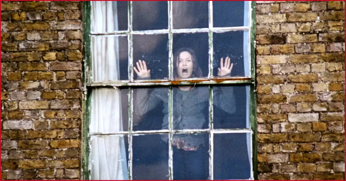 돈의 아내 앨리스의 절규를 보면서도 구하지 못했던 그 때