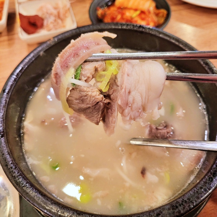생방송오늘저녁 오산 오색시장 돼지국밥 순대국밥 족발 보쌈 수육 맛집 추천