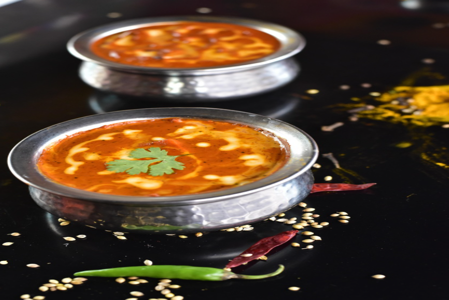 인도 음식 치킨 카레 사진