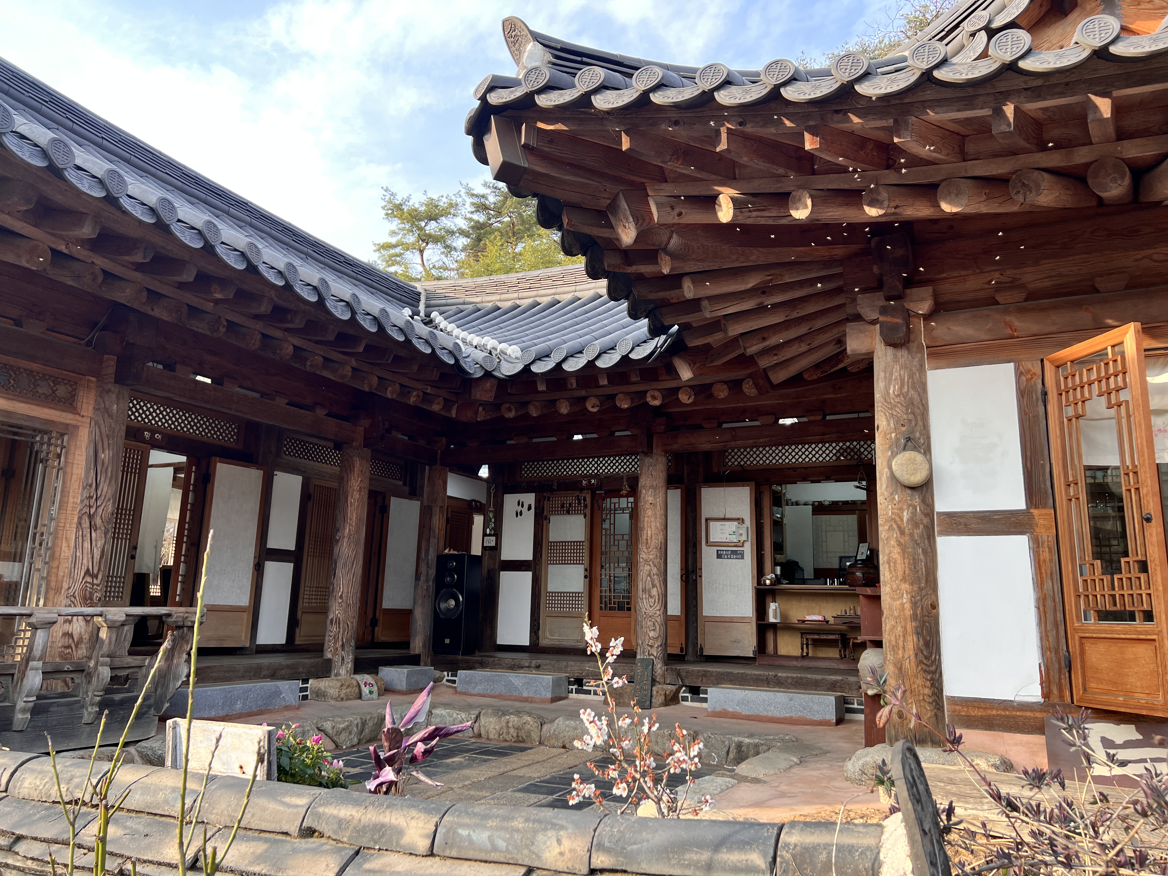 곡성 두가헌 카페 외관사진