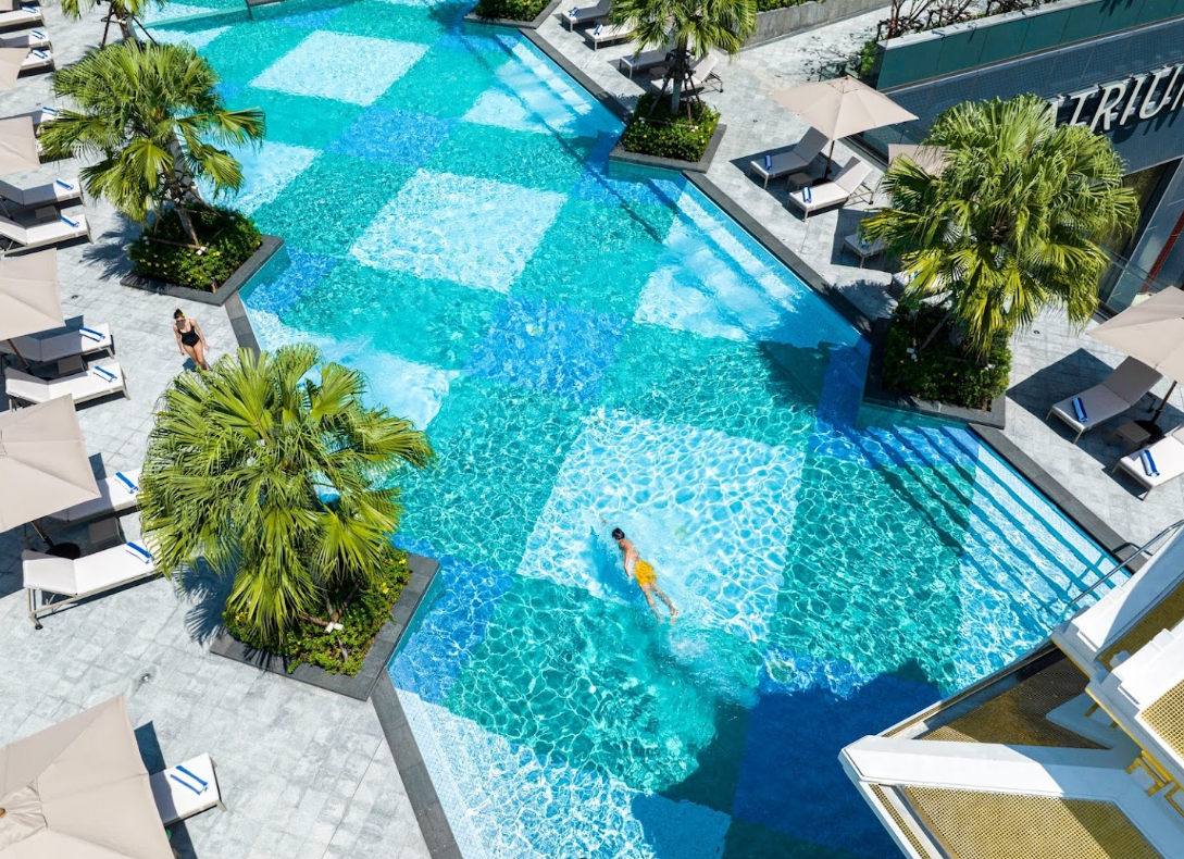 차트리움 그랜드 방콕 수영장