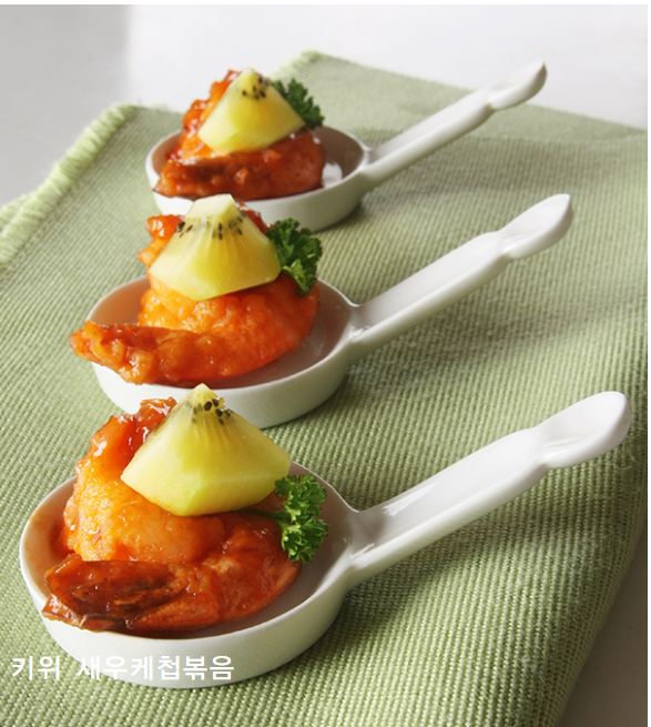 키위 새우케첩 볶음