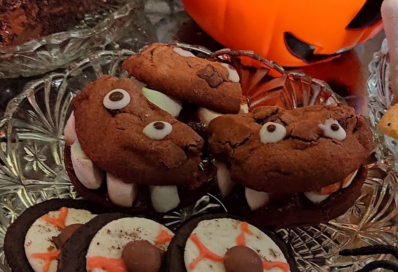 초코칩 쿠키 이빨 괴물 완성사진