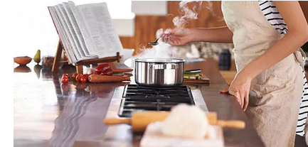 요리 만화나 영화 속 레시피와 음식에 담긴 이야기