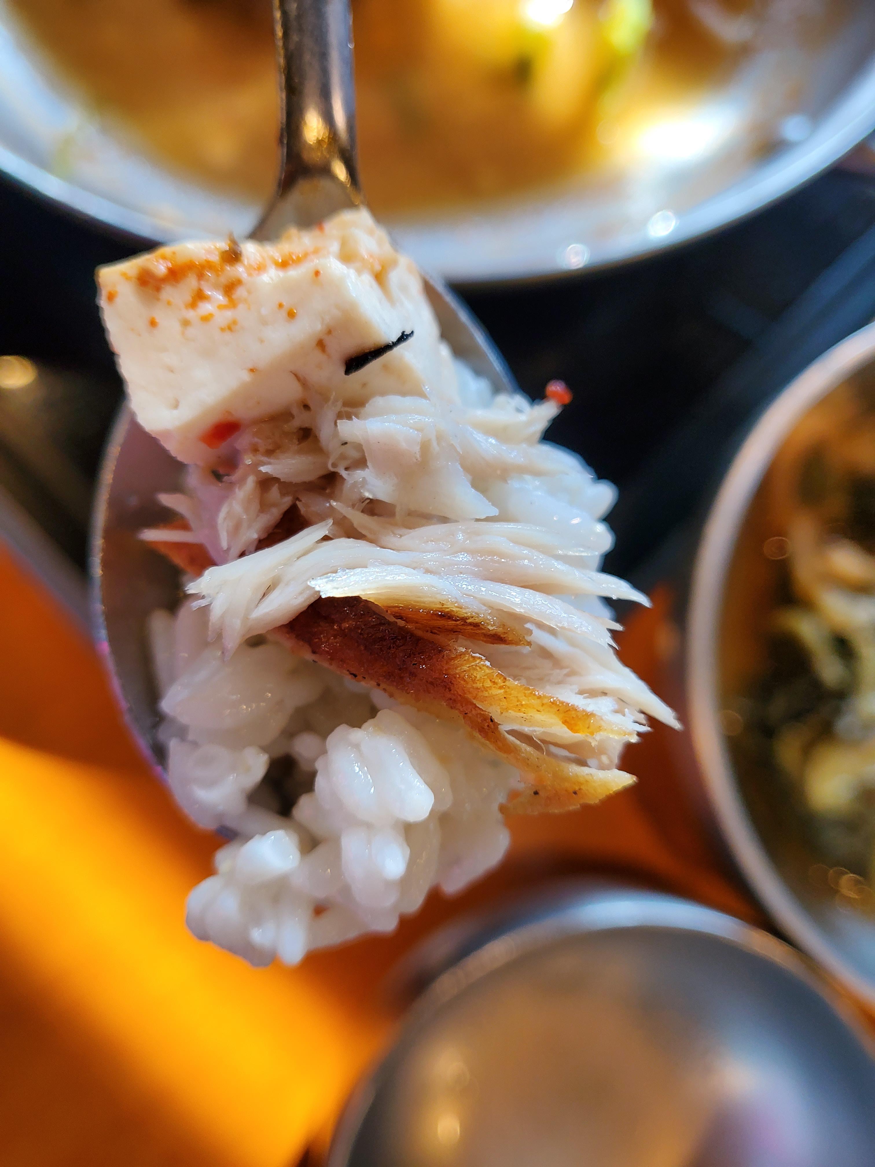 김해_450도_고등어_한입