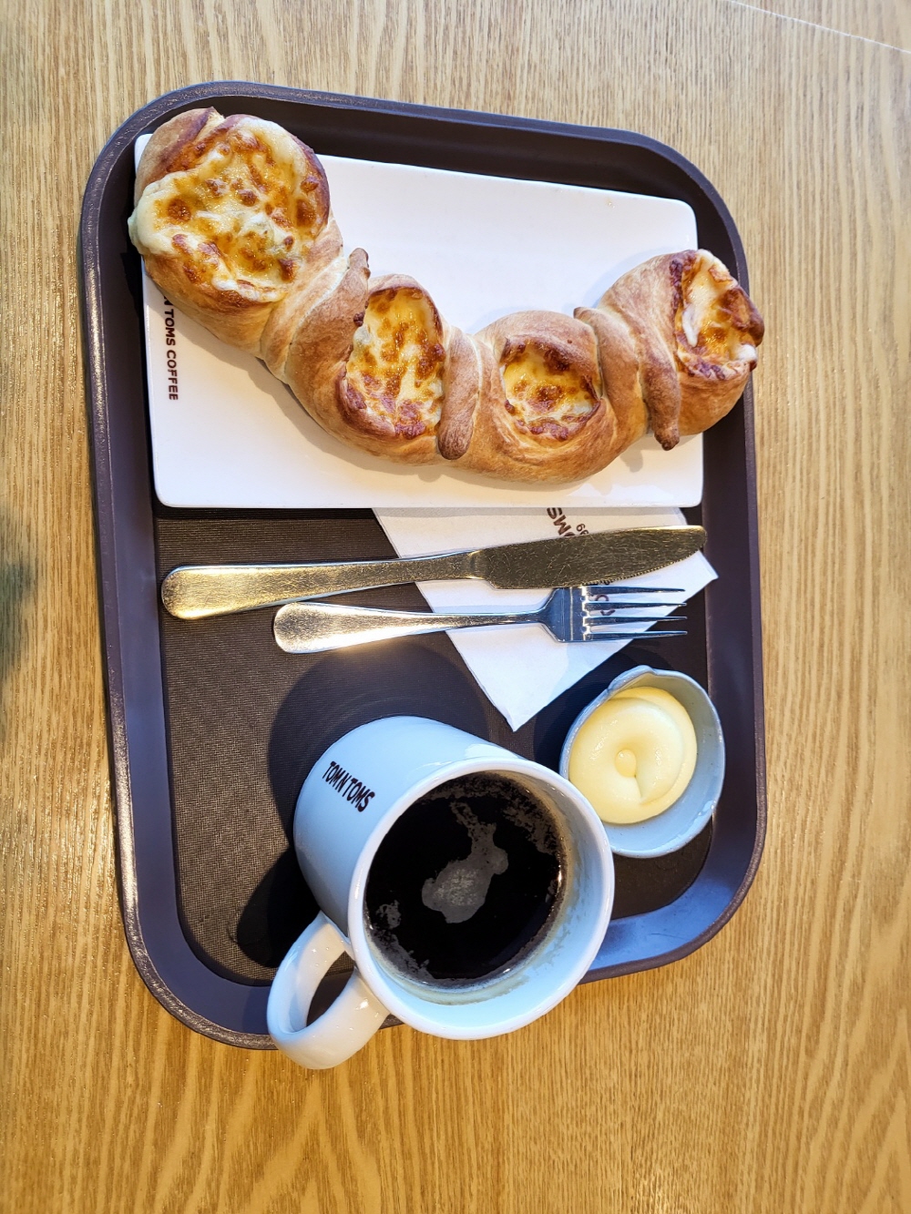 탐앤탐스 반반 프레즐 세트