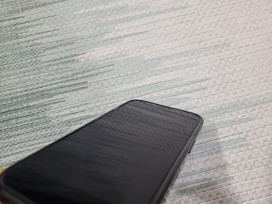 제로원 케이스 단차 모습