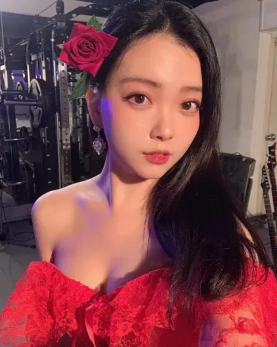 요요미 프로필 본명 나이 키 노래모음14