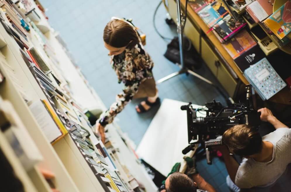 영화 세트장 관련 이미지