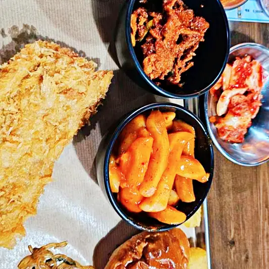 생방송투데이-돈가스무한리필-강남역-맛집