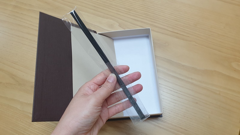 교보문고 시그니처향 디퓨저 the scent of page 패키지 내부