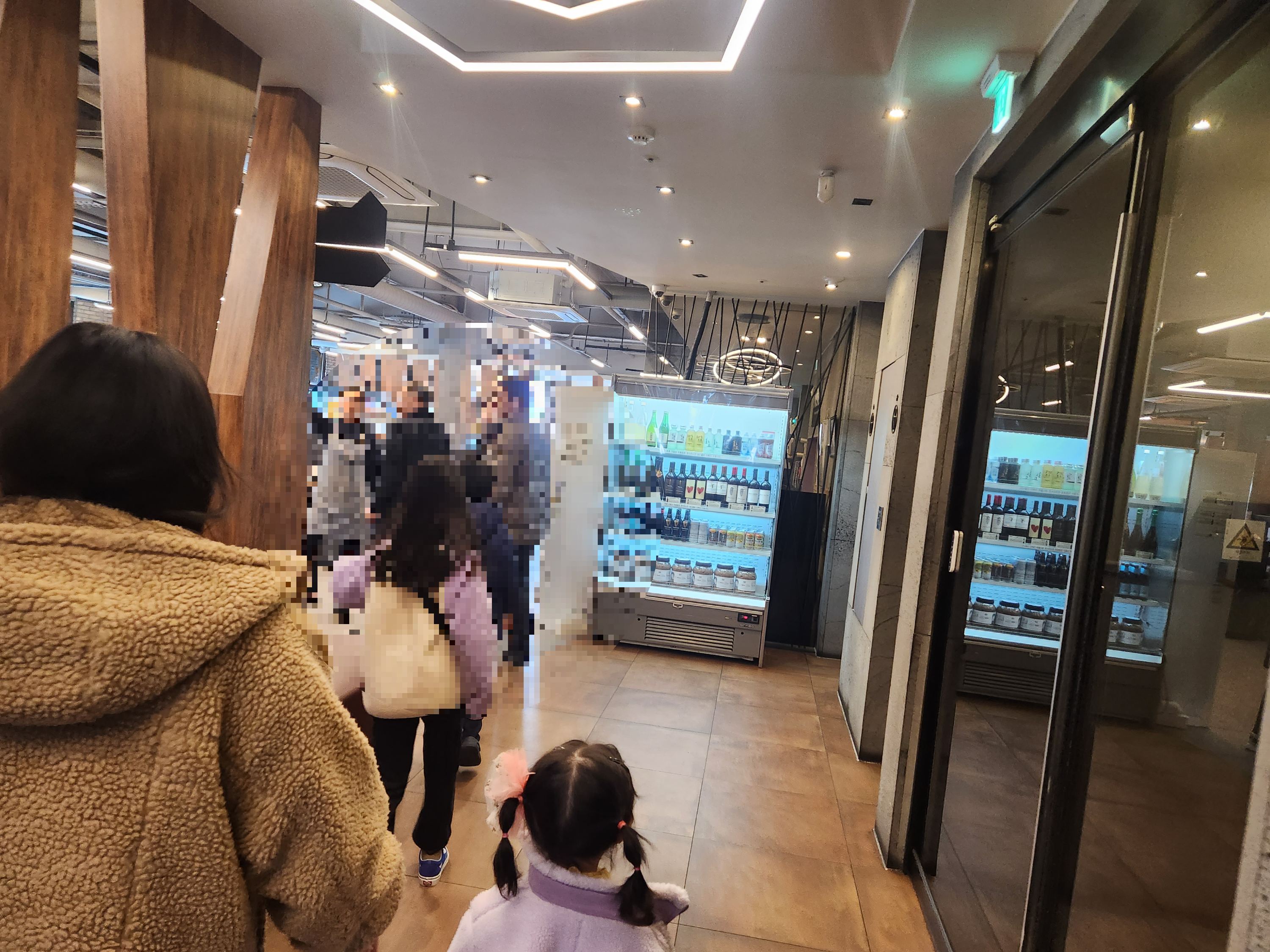 명지 일삼육 고기집 내부