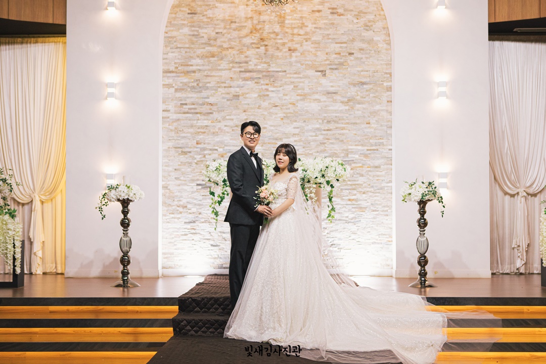 일산 엠시티 컨벤션 웨딩홀 본식스냅 빛새김