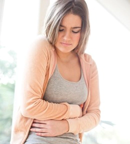 여자 오른쪽 아랫배 통증 의심되는 병 