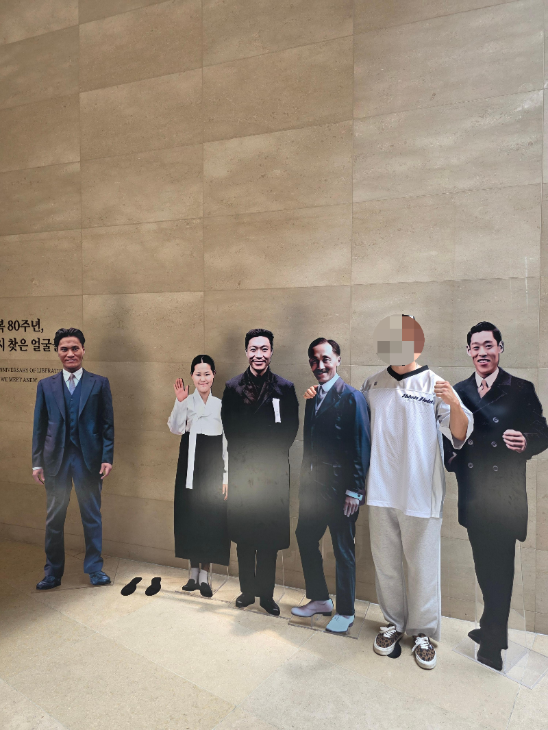 독립운동가들과 사진촬영