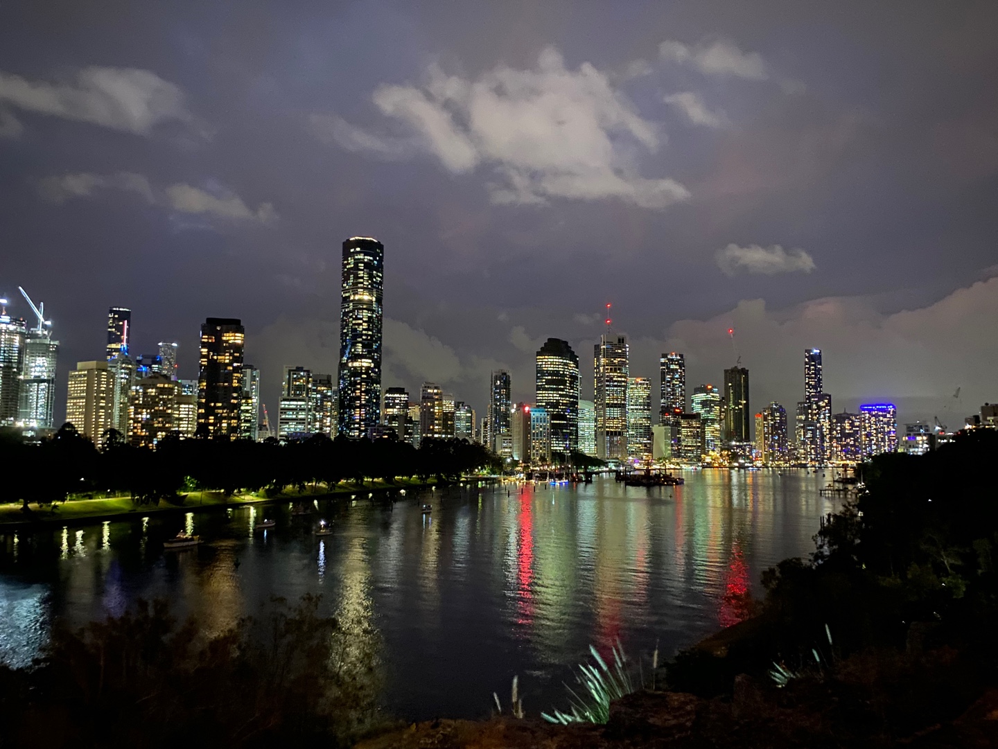 캥거루 포인트 룩아웃에서 바라본 브리즈번 시티 야경