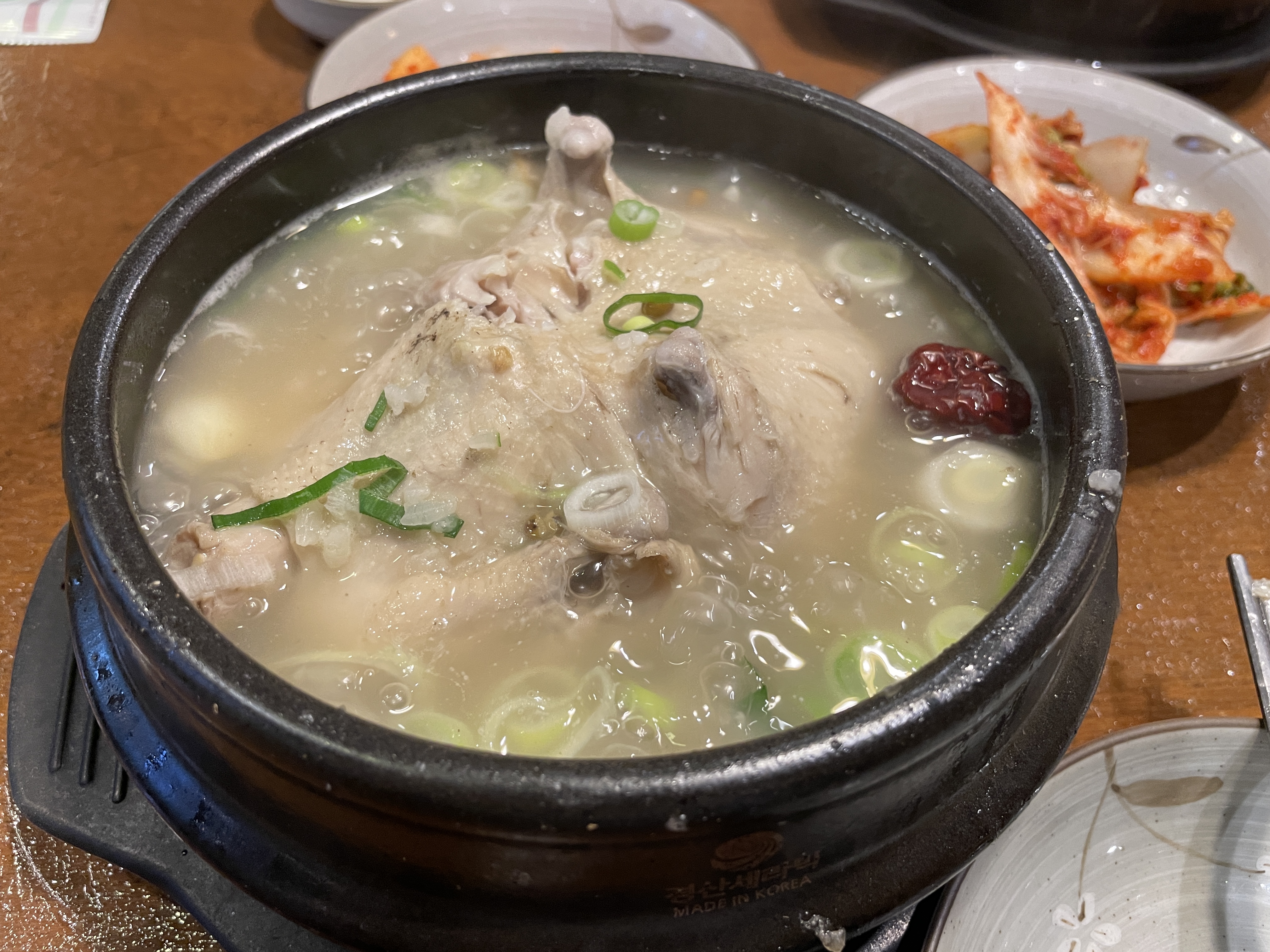 녹두한방삼계탕