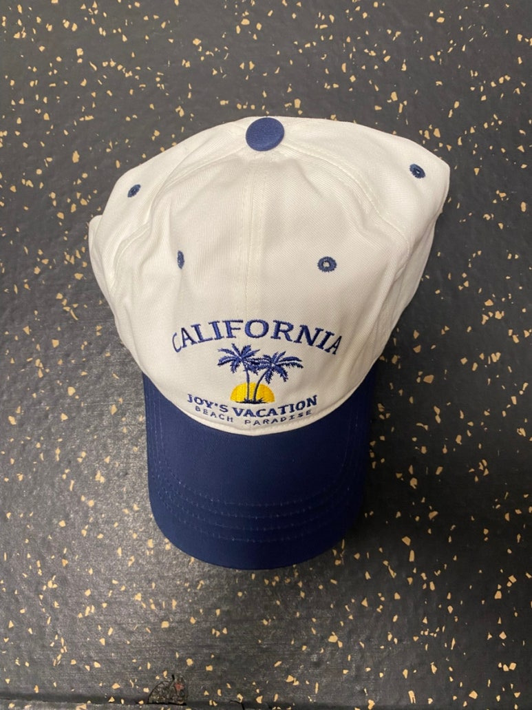 조이스베케이션(JOYSVACATION) 투톤 로고 볼캡 마린 네이비 야구모자