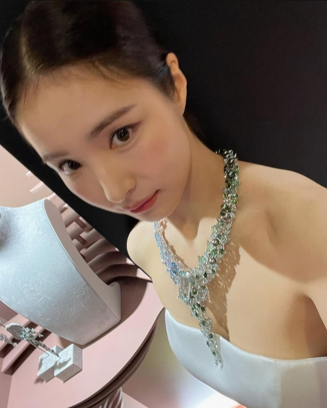 신세경