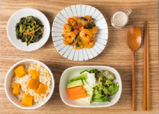 글의 이해를 돕기 위한 당뇨 환자를 위한 식단 예시 이미지