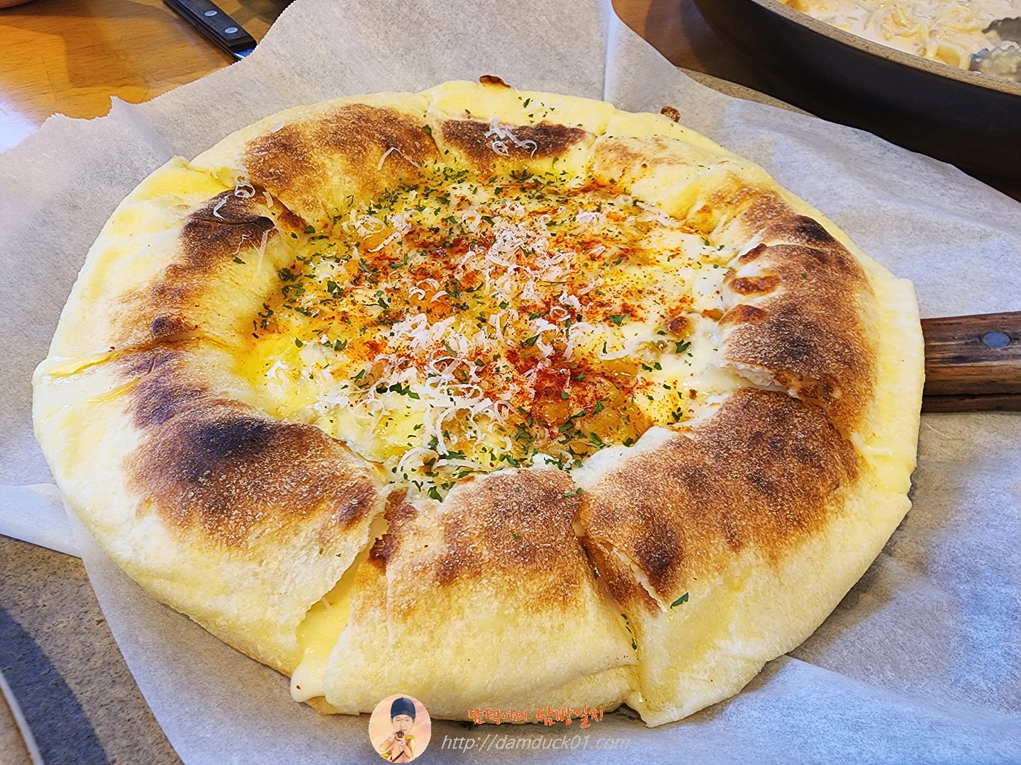 초당 옥수수 치즈 듬뿍 피자