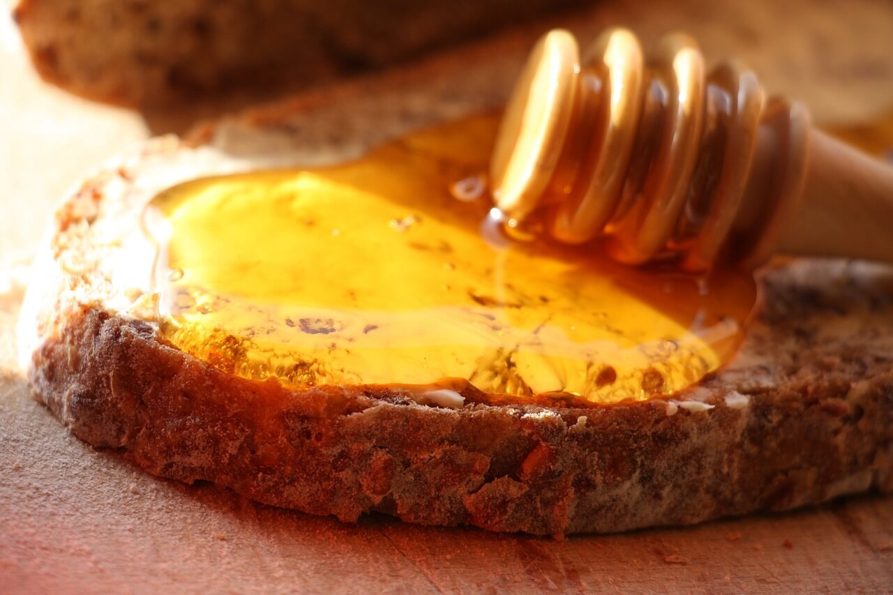 생생정보 나나랜드 경북 영천 꿀벌 부부 실버 로얄제리 산골 양봉원 주문방법