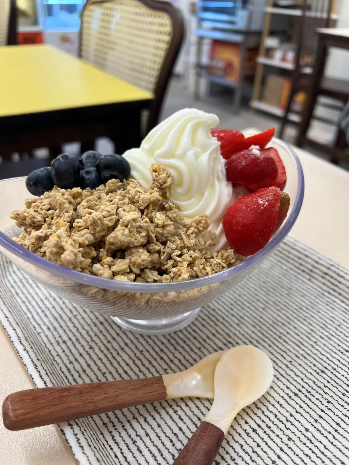 강서구-마곡-발산-디저트-맛집-요거트퍼플-주문-메뉴-베리베리-그릭요거트