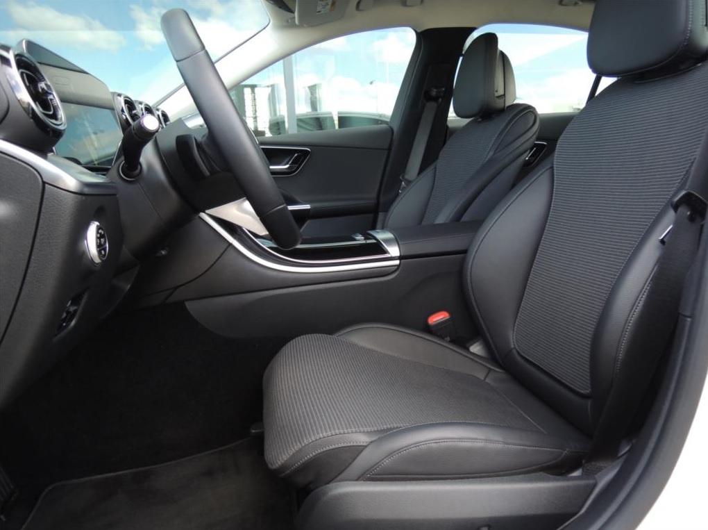 벤츠 c클래스 C200 4매틱 아방가르드 가격, 실내, 시승기