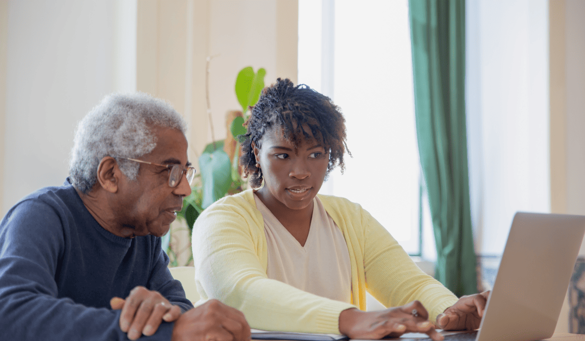 컴퓨터알려주는사람