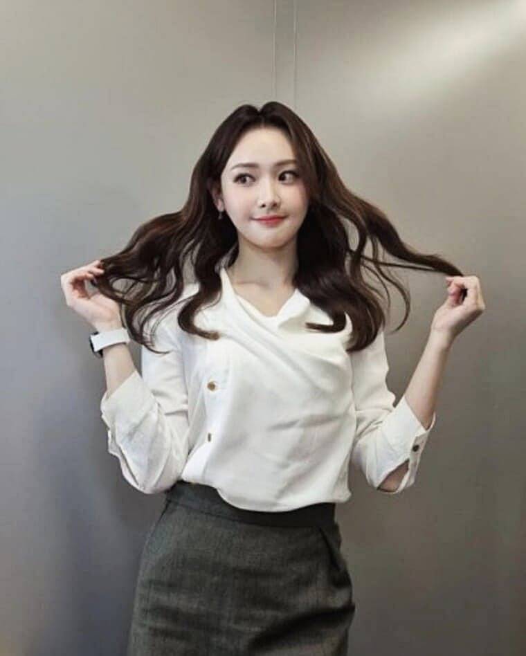 김다영-아나운서