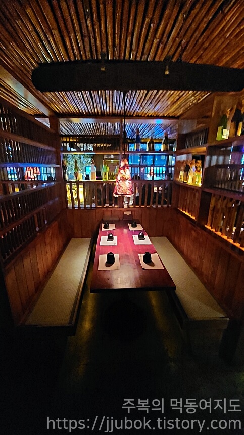 토모-내부-분위기-2