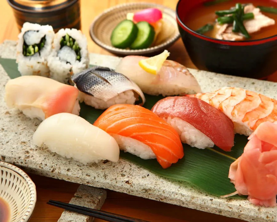 스시의 대한 모든것!일본식 대표 음식!
