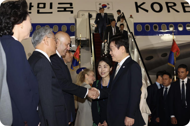 이재명 이집트 도착&hellip; &ldquo;UAE, 떠날 때도 전투기 4대로 호위&rdquo; [사진=오마이뉴스]