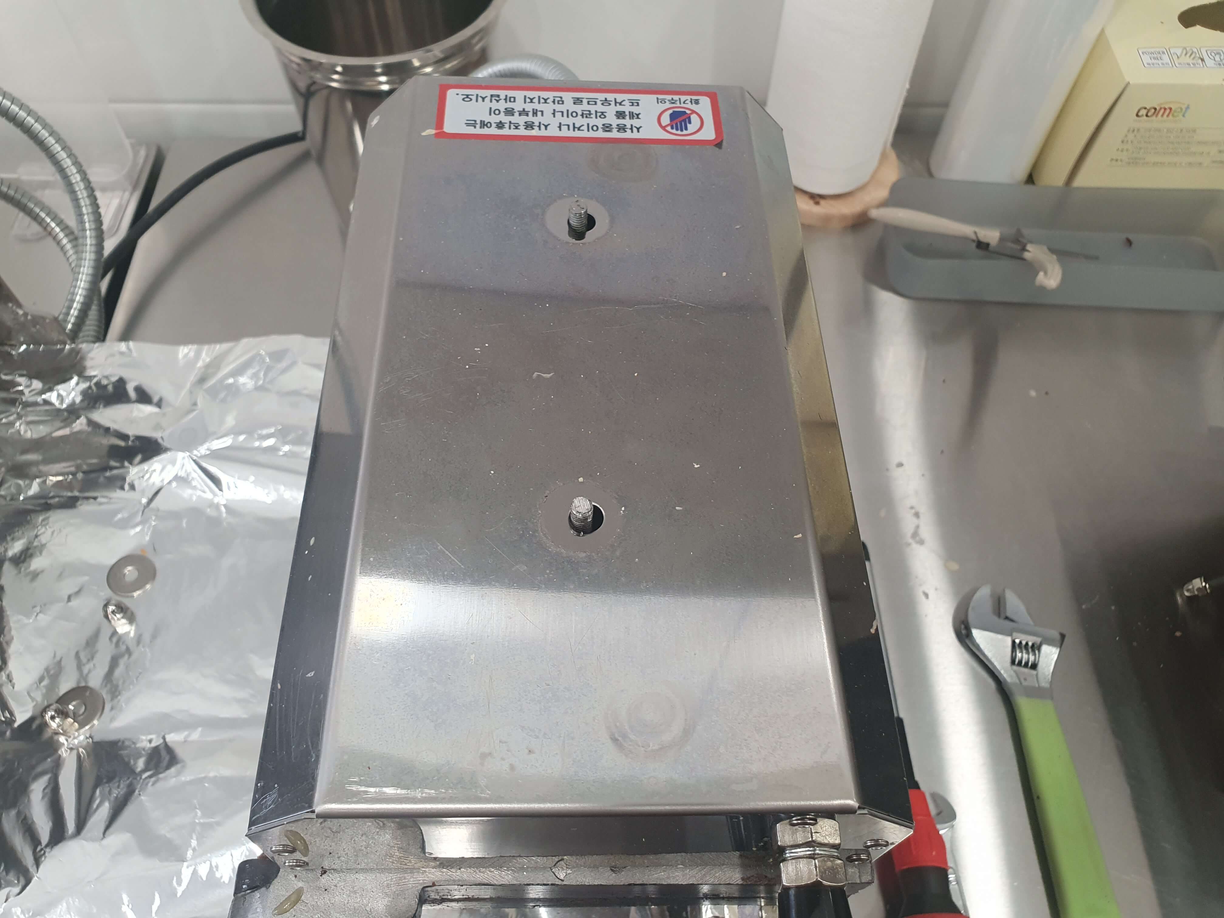 호두과자 기계 커버 분리 모습