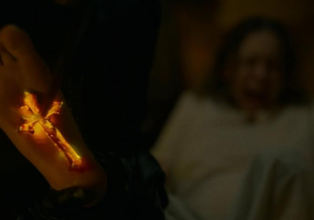 이매큘레이트 줄거리 결말 후기 공포영화 시드니 스위니