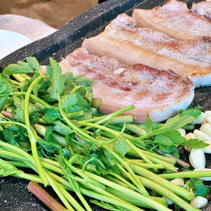 생방송 오늘저녁 김포 미나리삼겹살 맛집