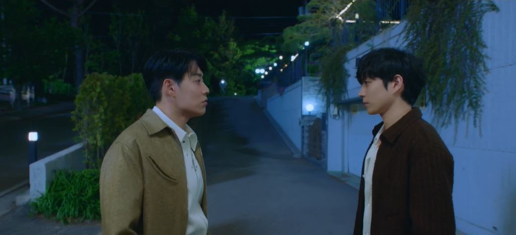 낮에뜨는달_2회